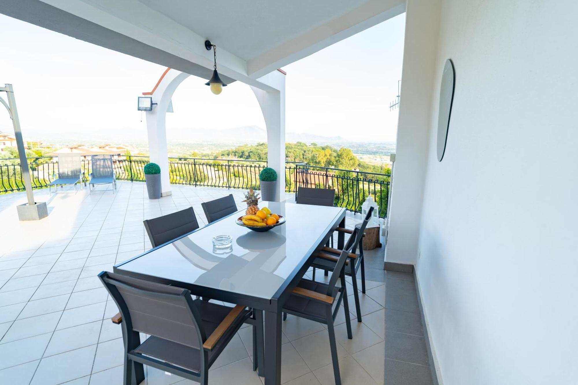 Villa Del Pino, Terrazza Vista Mare ミントゥルノ エクステリア 写真
